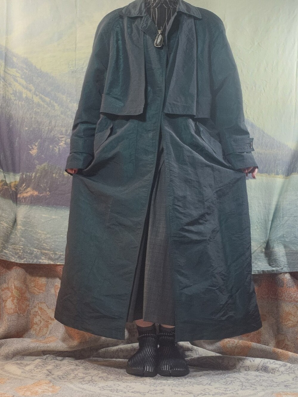 Michelle Stuart Water's Edge Iridescent Green Taffeta Trench Coat 14